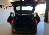 FORD C-MAX TITANIUM