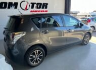TOYOTA VERSO ADVANCE