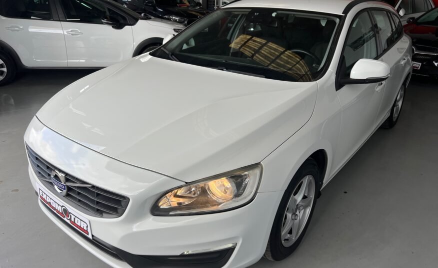 VOLVO V60 2.0 D2 KINETIC