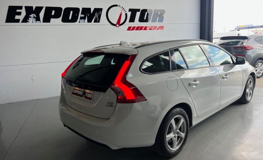 VOLVO V60 2.0 D2 KINETIC