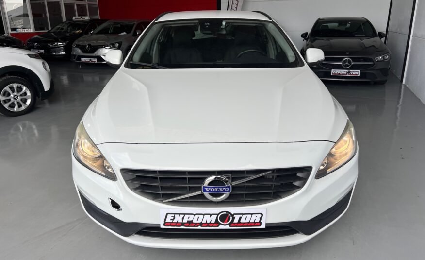 VOLVO V60 2.0 D2 KINETIC