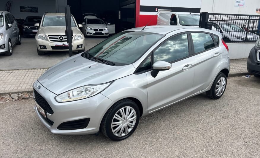 FORD FIESTA TREND
