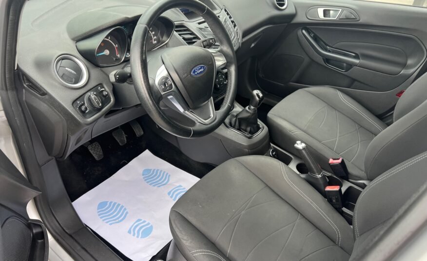 FORD FIESTA TREND