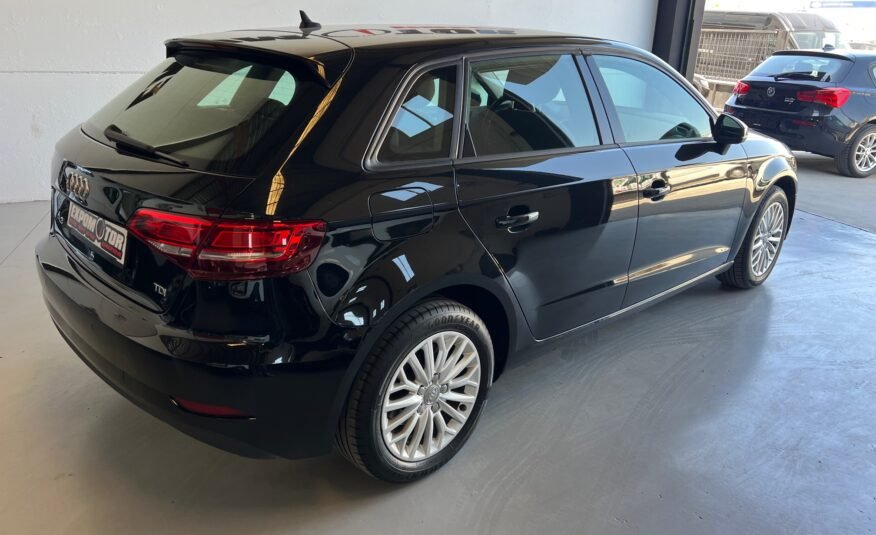 AUDI A3 SPORTBACK 30 TDI STRONIC