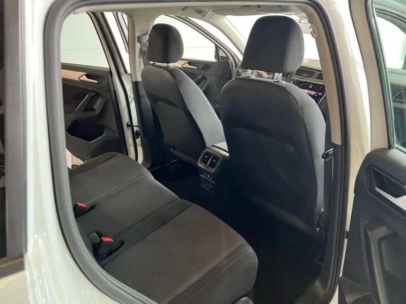 VOLKSWAGEN TIGUAN ADVANCE