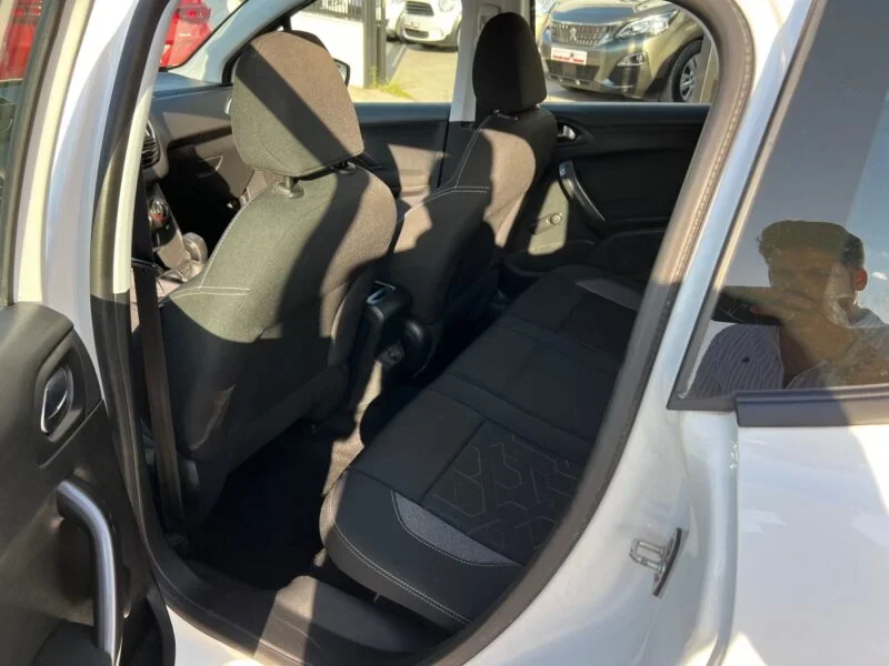 PEUGEOT 2008 1.5 HDI ACTIVE