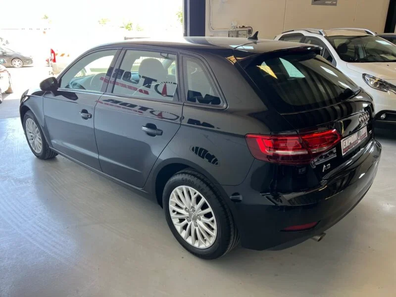 AUDI A3 SPORTBACK 30 TDI STRONIC