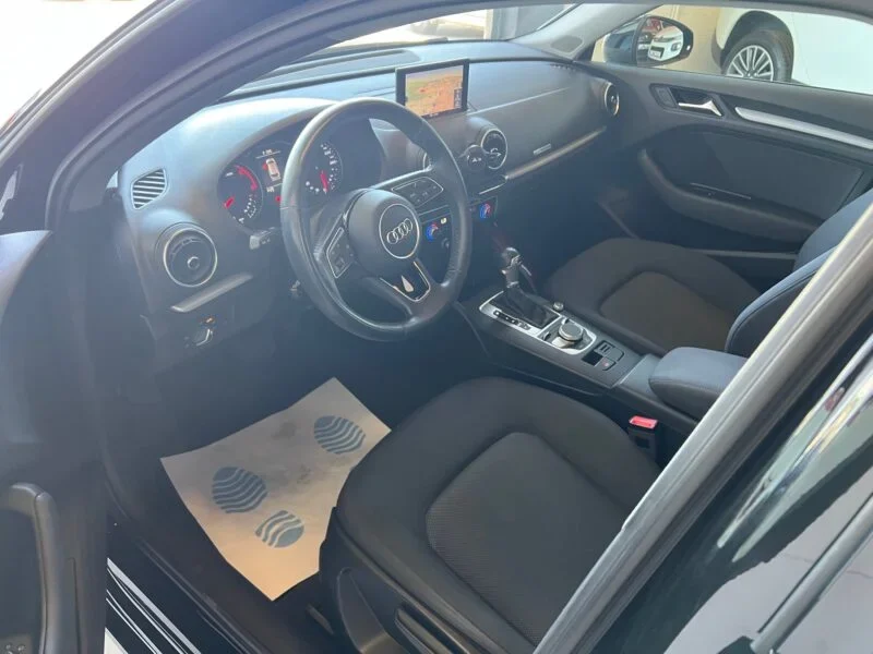 AUDI A3 SPORTBACK 30 TDI STRONIC