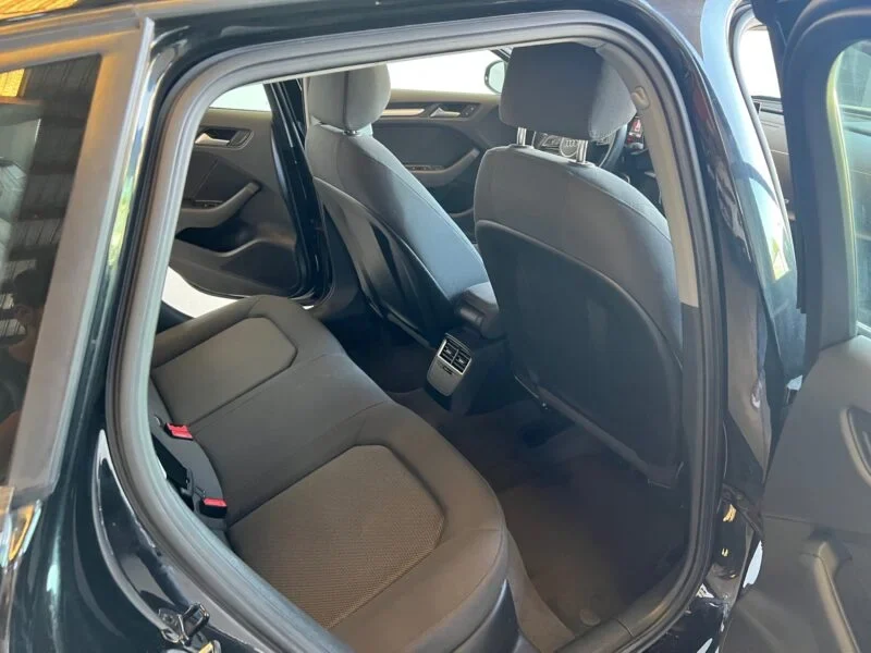 AUDI A3 SPORTBACK 30 TDI STRONIC