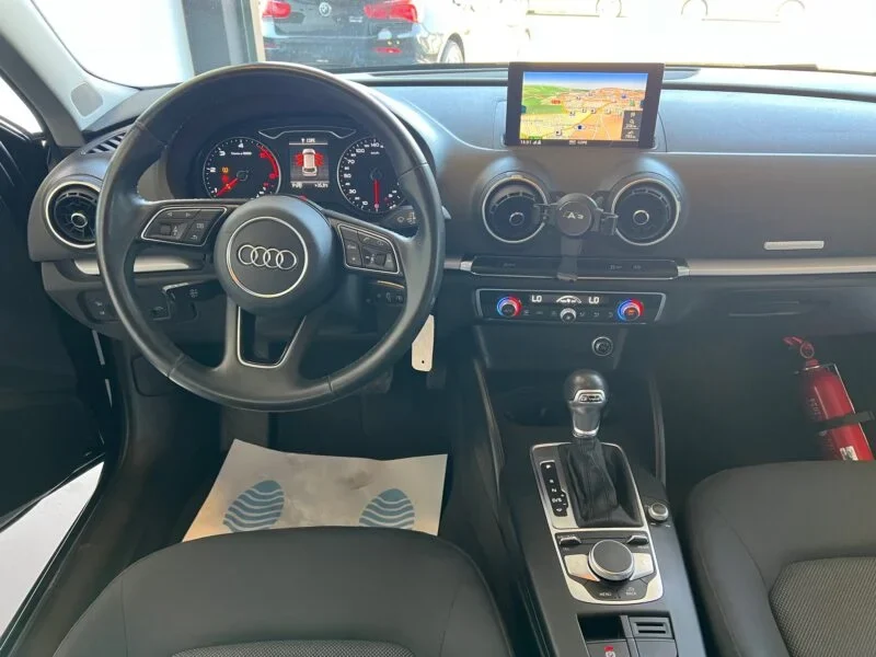 AUDI A3 SPORTBACK 30 TDI STRONIC