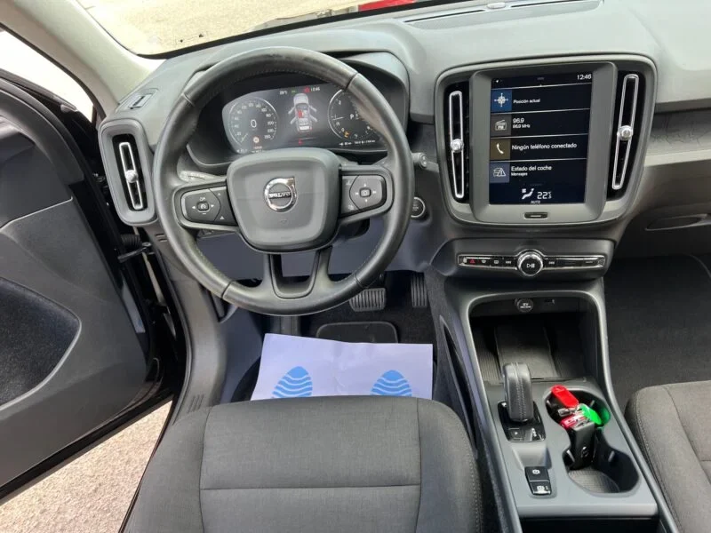 VOLVO XC40 2.0 DIESEL D3
