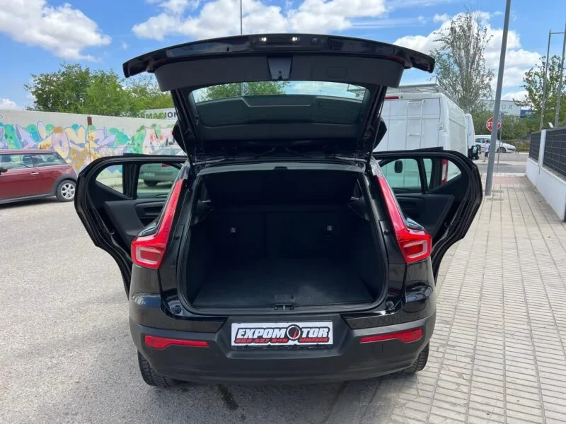 VOLVO XC40 2.0 DIESEL D3