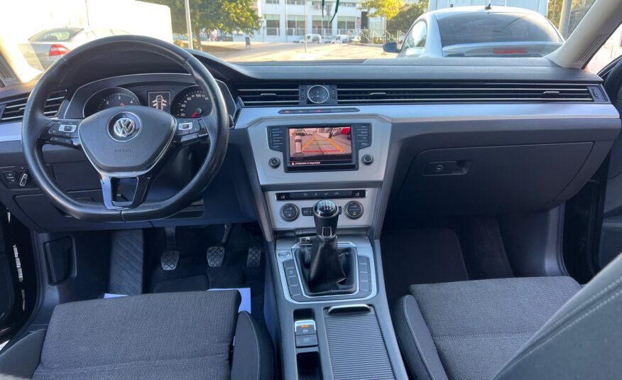 VOLKSWAGEN PASSAT VARIANT VARIANT