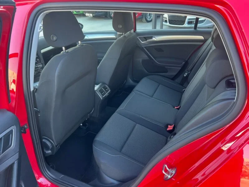 VOLKSWAGEN GOLF 1.0 TSI EDITION