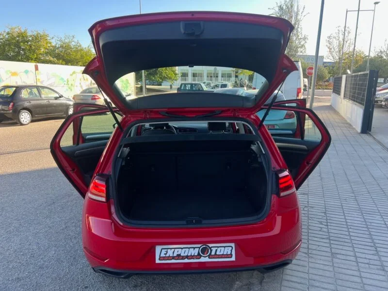 VOLKSWAGEN GOLF 1.0 TSI EDITION