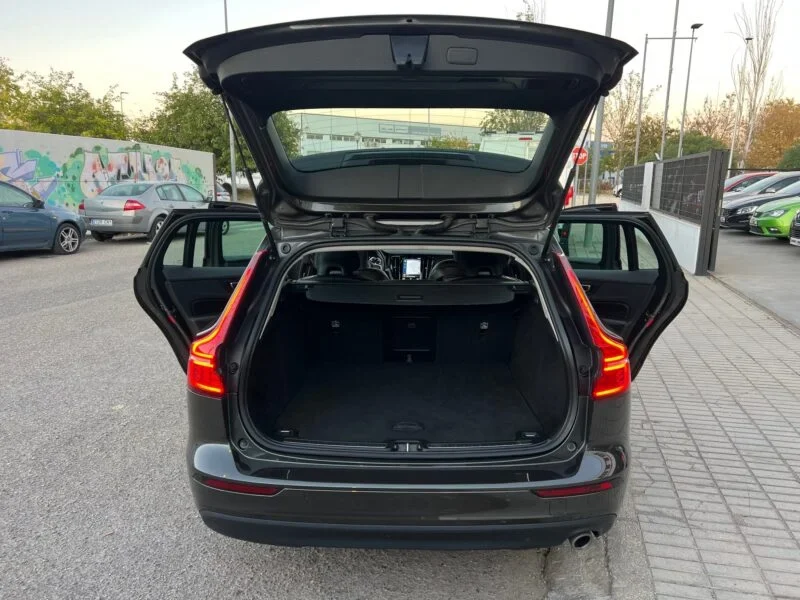 VOLVO V60 D3 KINETIC