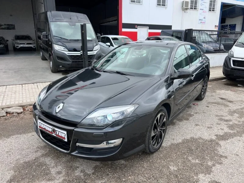 RENAULT LAGUNA BOSE EDITION