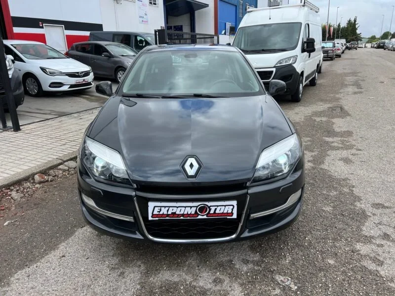 RENAULT LAGUNA BOSE EDITION