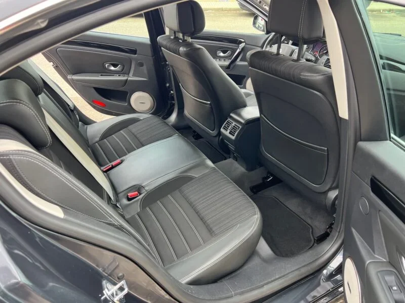 RENAULT LAGUNA BOSE EDITION