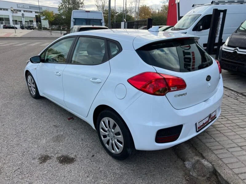 KIA CEED DRIVE