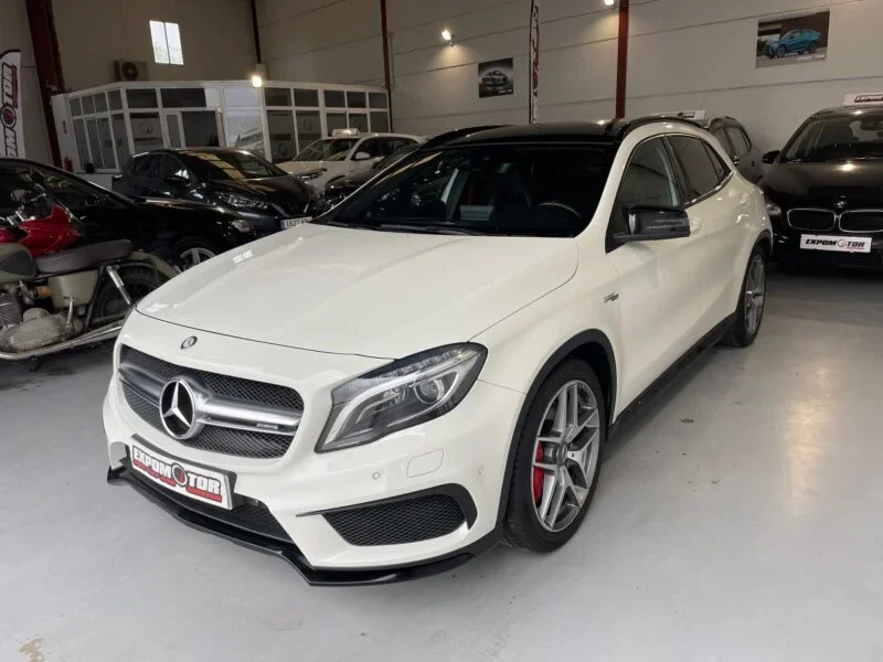MERCEDES-BENZ GLA 45 AMG