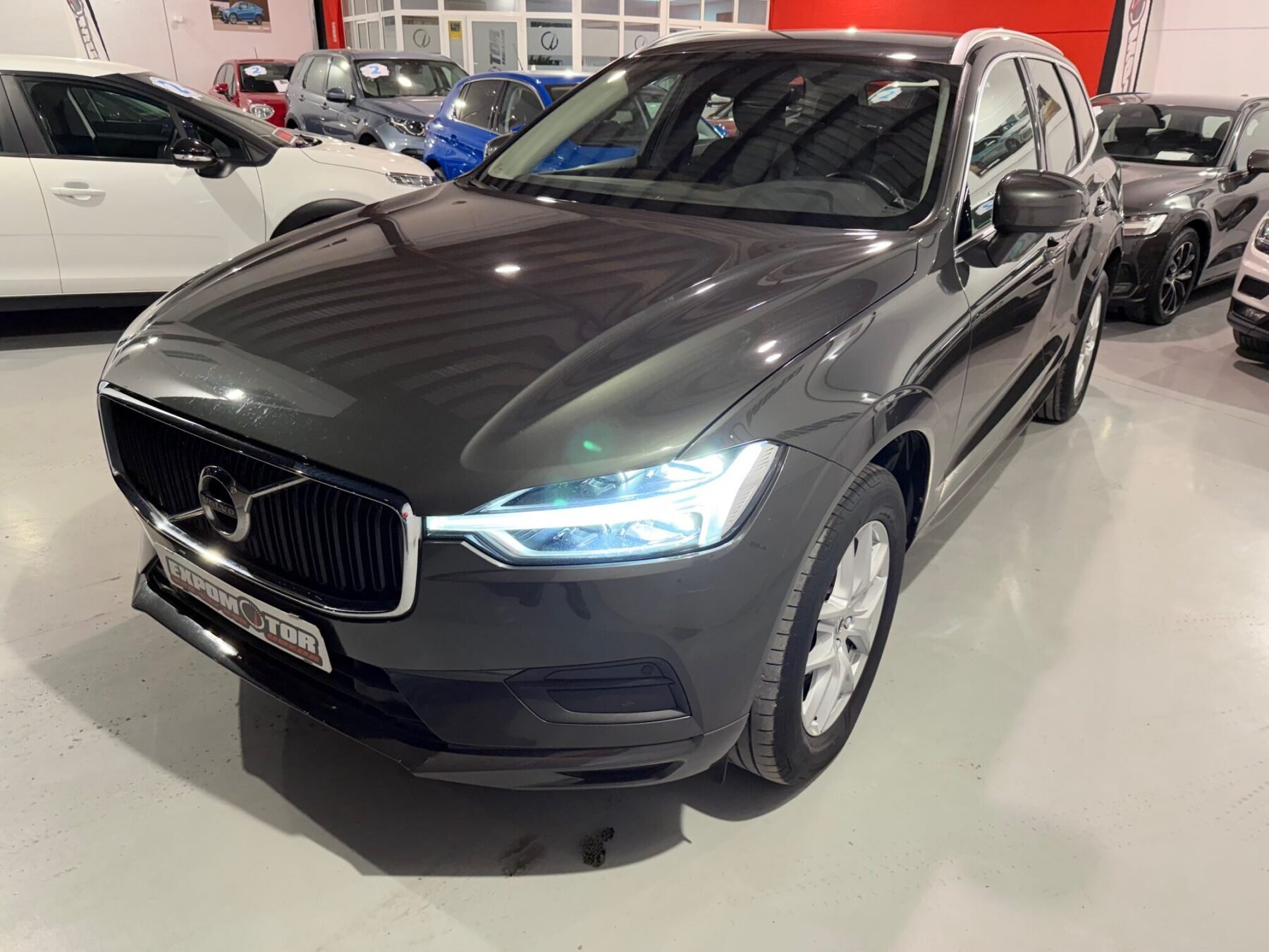 VOLVO D4 MOMENTUM 190CV