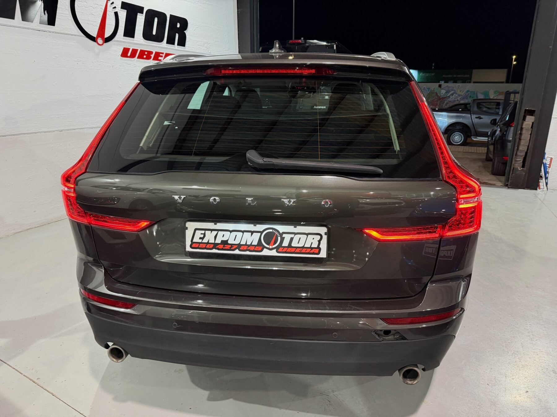 VOLVO D4 MOMENTUM 190CV