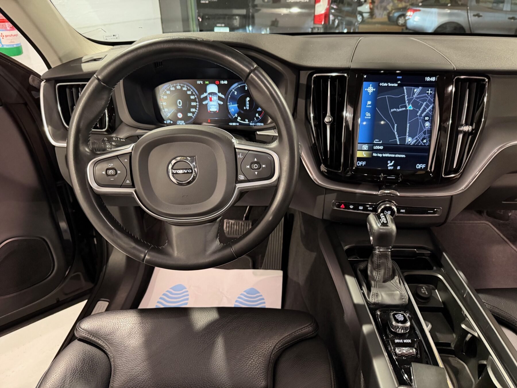 VOLVO D4 MOMENTUM 190CV