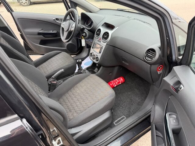 OPEL CORSA SELECTIVE