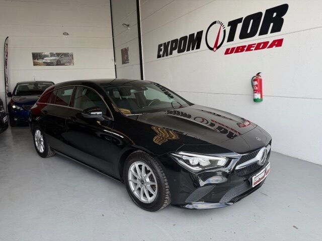 MERCEDES-BENZ SHOTTING BREAK 