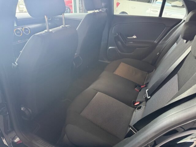 MERCEDES-BENZ SHOTTING BREAK 