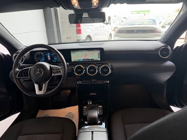 MERCEDES-BENZ SHOTTING BREAK 