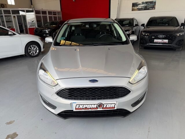 FORD FOCUS TREND
