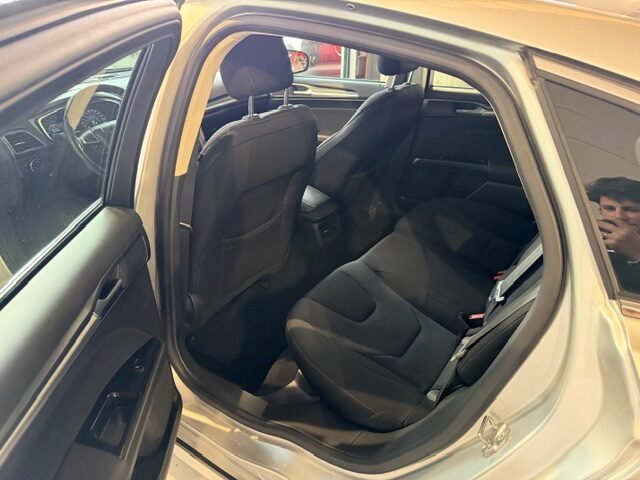 FORD MONDEO TITANIUM