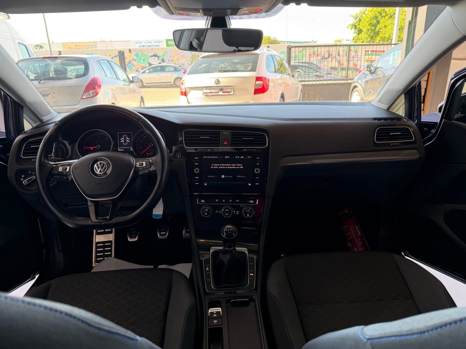 VOLKSWAGEN GOLF 7