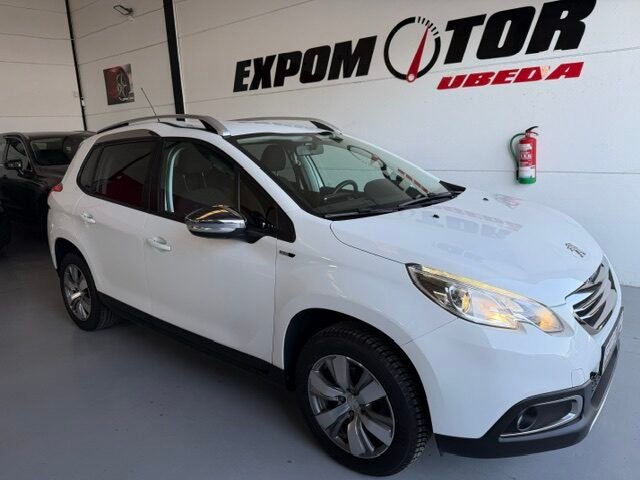 PEUGEOT 2008 STYLE