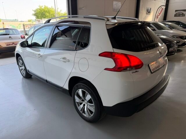 PEUGEOT 2008 STYLE