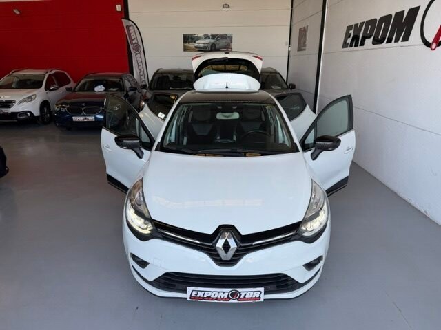 RENAULT CLIO INITIALE PARIS