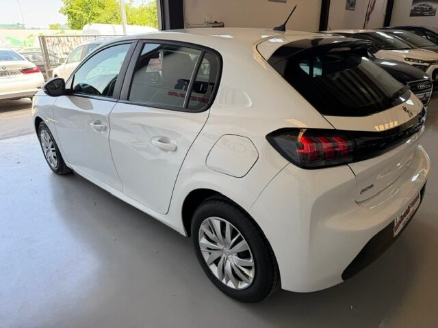 PEUGEOT 208 BLUE HDI