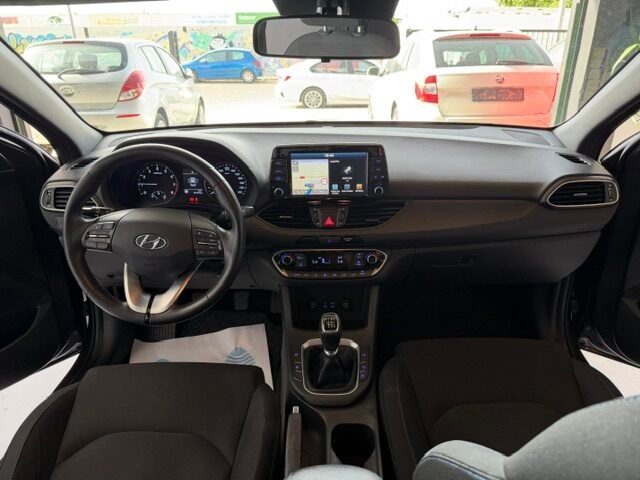 HYUNDAI I30  TGDI