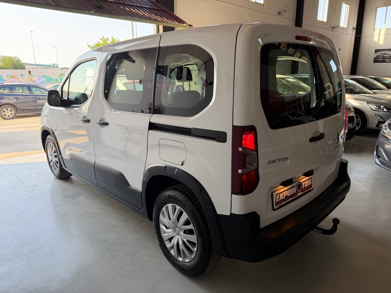 PEUGEOT RIFTER 1.5 BlueHDi 