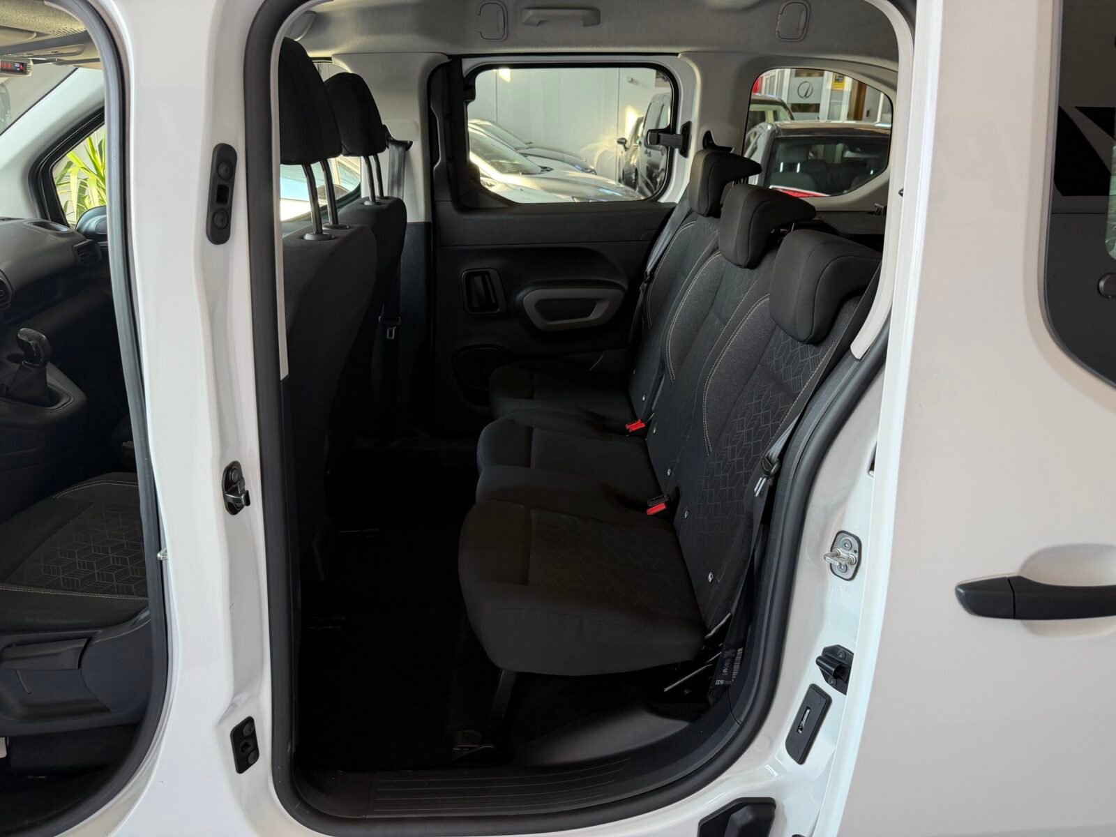 PEUGEOT RIFTER 1.5 BlueHDi 