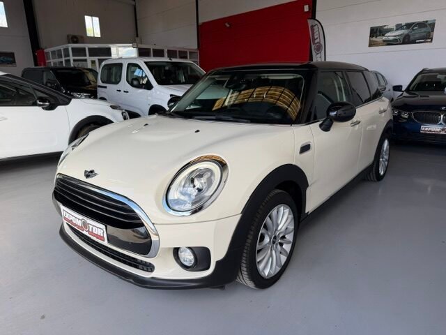 MINI CLUBMAN COOPER D 