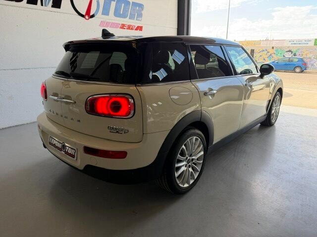 MINI CLUBMAN COOPER D 