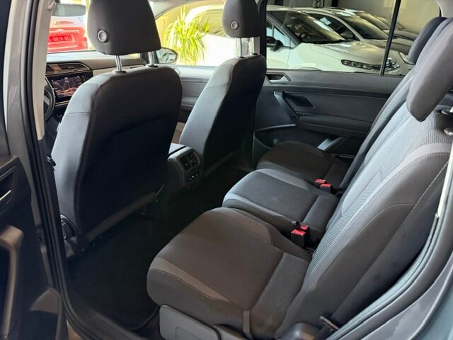 VOLKSWAGEN TOURAN 1.6 TDI