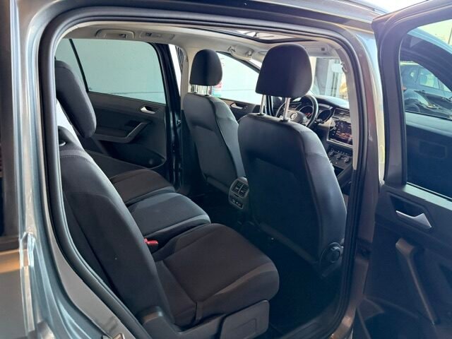 VOLKSWAGEN TOURAN 1.6 TDI