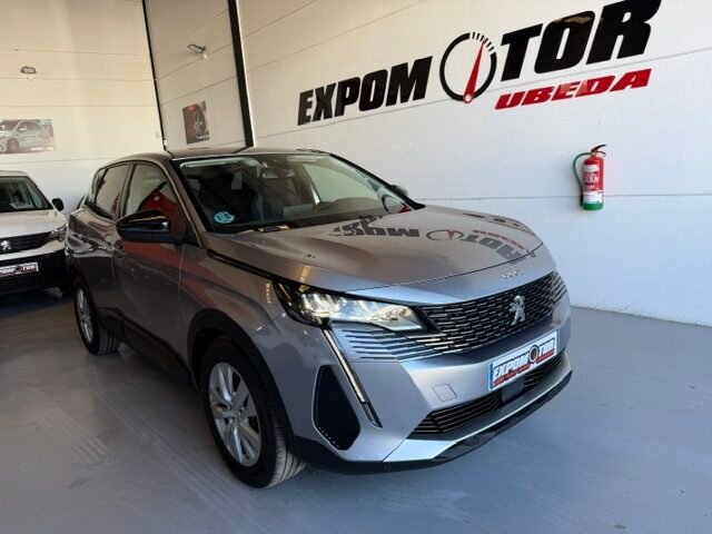 PEUGEOT 3008 1.5 HDI 
