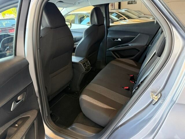 PEUGEOT 3008 1.5 HDI 