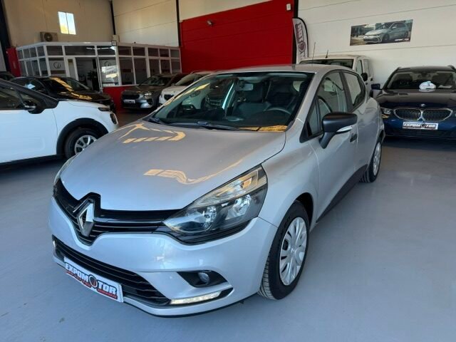 RENAULT CLIO 1.5 DCI 