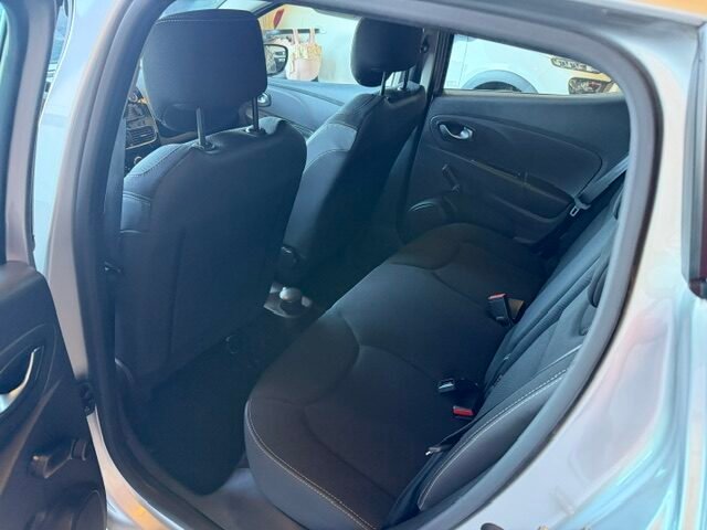 RENAULT CLIO 1.5 DCI 